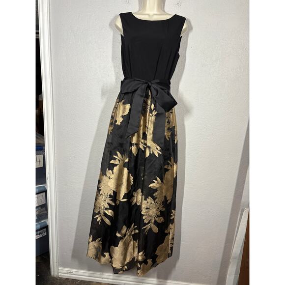 Ellen Tracy Formal Dress Gown Sleeveless Floral Organza Skirt Black - 8 - Picture 7 of 10